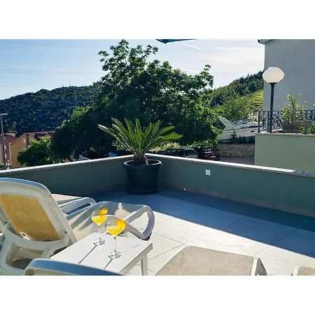 One-bedroom With Sea View 04